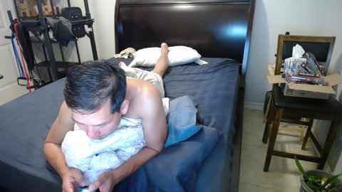 Snapshot of vietnamese23 chatting on December 10, 12:39 am wonderful online show from December 10, 12:39 am