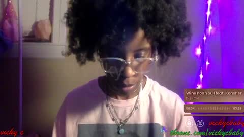 Vicky C Vicky V - Vicky C Baby Baby Vee - Schoolgurl V - V the Qween of Edging - Miss Vicky if U Nasty online show from December 7, 1:25 am