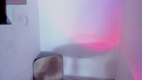 viioleett_cum online show from March 18, 1:58 pm