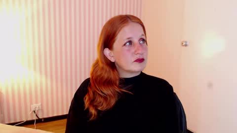 Snapshot of viioletamora chatting on January 12, 12:28 am Violeta online show from January 12, 12:28 am