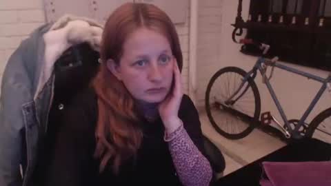 Snapshot of viioletamora chatting on February 6, 8:13 pm Violeta online show from February 6, 8:13 pm