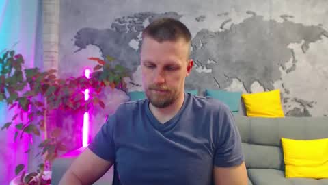 Snapshot of vikingchrisss chatting on May 23, 10:08 am vikingchrisss online show from May 23, 10:08 am