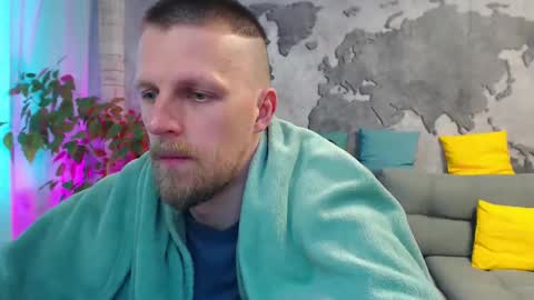 Snapshot of vikingchrisss chatting on June 2, 10:39 am vikingchrisss online show from June 2, 10:39 am