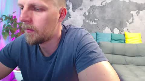 Snapshot of vikingchrisss chatting on July 22, 10:51 am vikingchrisss online show from July 22, 10:51 am