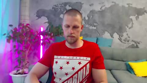 Snapshot of vikingchrisss chatting on July 28, 11:17 am vikingchrisss online show from July 28, 11:17 am