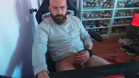Snapshot of vikingcock__ chatting on April 14, 3:29 pm vikingc0ck online show from April 14, 3:29 pm