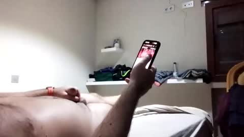 Snapshot of vikingo3333893888 chatting on October 20, 9:37 pm Vikingo online show from October 20, 9:37 pm