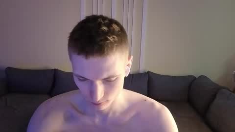 Snapshot of viksons chatting on April 29, 8:59 pm Max online show from April 29, 8:59 pm