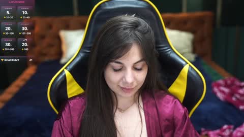 Snapshot of viktoria_storm chatting on January 13, 2:18 am Alisa online show from January 13, 2:18 am