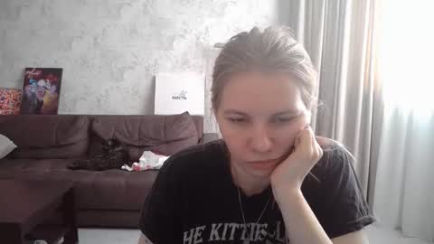 Snapshot of viktorlonsky chatting on February 28, 6:54 am viktorlonsky online show from February 28, 6:54 am