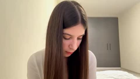 Vivien online show from February 22, 10:03 am