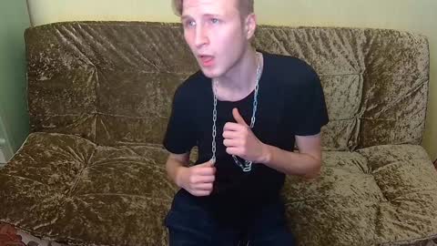 Snapshot of vince__dice chatting on December 1, 11:47 pm Dimoooooon online show from December 1, 11:47 pm