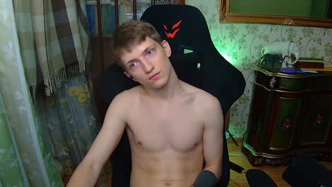 Snapshot of vince__dice chatting on January 24, 2:07 am Dimoooooon online show from January 24, 2:07 am