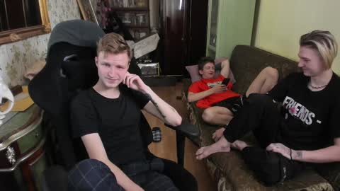 Snapshot of vince__dice chatting on January 26, 9:51 pm Dimoooooon online show from January 26, 9:51 pm