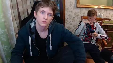 Snapshot of vince__dice chatting on February 28, 11:12 pm Dimoooooon online show from February 28, 11:12 pm