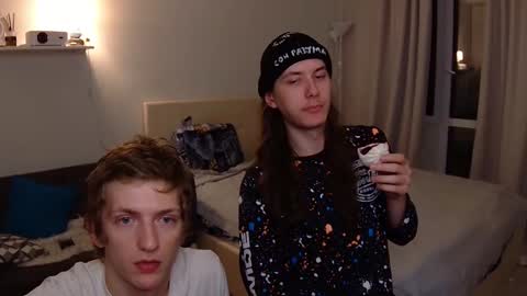 Snapshot of vince__dice chatting on September 18, 11:29 pm Dimoooooon online show from September 18, 11:29 pm