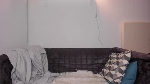 Snapshot of vince__dice chatting on October 10, 2:16 pm Dimoooooon online show from October 10, 2:16 pm