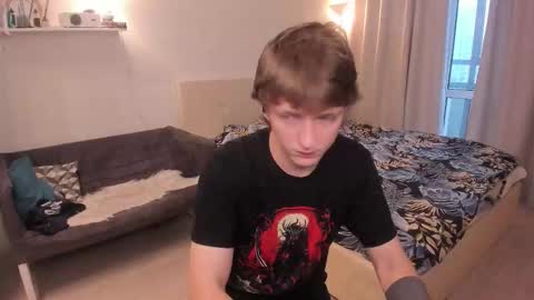 Snapshot of vince__dice chatting on October 31, 9:43 am Dimoooooon online show from October 31, 9:43 am