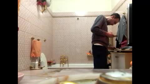 Snapshot of vinmin90 chatting on January 16, 3:16 pm Zenith online show from January 16, 3:16 pm