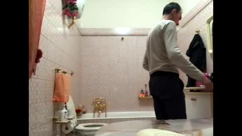 Snapshot of vinmin90 chatting on February 23, 4:48 pm Zenith online show from February 23, 4:48 pm