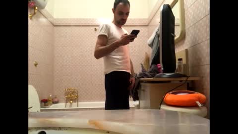 Snapshot of vinmin90 chatting on February 26, 2:38 pm Zenith online show from February 26, 2:38 pm