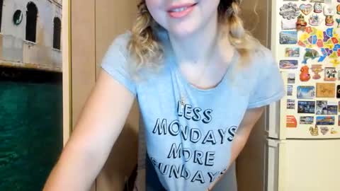 viodetta online show from November 9, 11:30 am