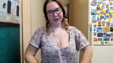 viodetta online show from February 14, 1:52 pm