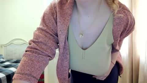 viodetta online show from February 25, 2:16 pm