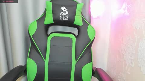 Funny  girl online show from October 5, 9:51 am