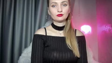 Funny  girl online show from October 28, 3:36 pm