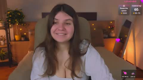 Viola online show from April 17, 8:01 pm