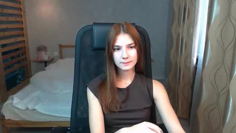 violaberry__ online show from October 12, 2:32 am