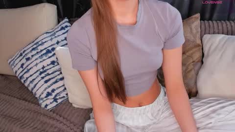 violafooxx online show from February 28, 7:09 am