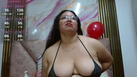 Snapshot of violemurray chatting on February 26, 11:42 am violemurray online show from February 26, 11:42 am