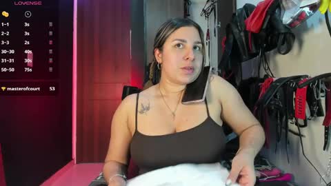 Snapshot of violet_bdsmx chatting on April 30, 8:57 pm Kim online show from April 30, 8:57 pm