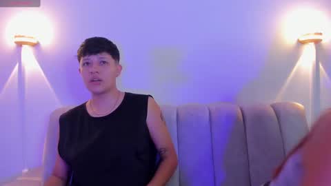 Violet and Casper online show from September 29, 5:12 am