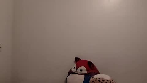 Snapshot of violet_kitty_9 chatting on June 26, 5:23 am Violet Kitty online show from June 26, 5:23 am