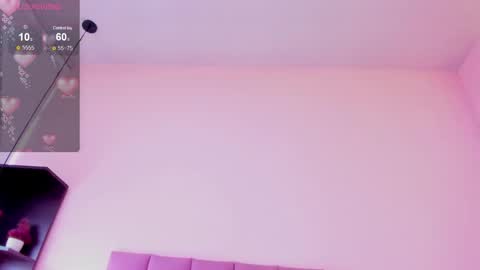 violet online show from March 6, 2:02 pm