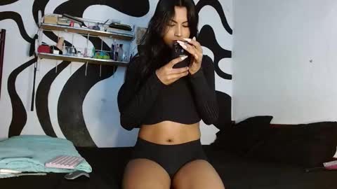 violet_sexhot28 online show from January 11, 6:46 pm