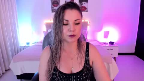violeta_hotter_ online show from October 11, 11:09 am