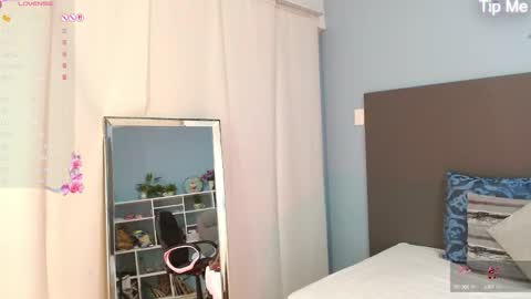 Violeta leon online show from October 17, 4:04 am