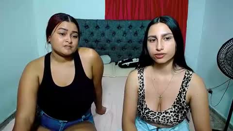 Snapshot of violeta_rouses chatting on July 18, 5:00 am violeta_rouses online show from July 18, 5:00 am