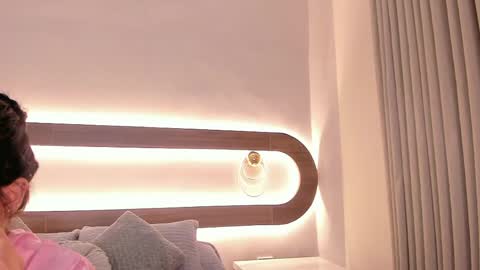 Snapshot of violeta_sum chatting on April 21, 12:44 pm Violeta Sum online show from April 21, 12:44 pm