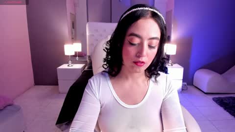 Snapshot of violetaa_millers chatting on January 10, 11:54 am Violeta online show from January 10, 11:54 am