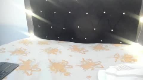 VioletaDums online show from April 14, 4:18 am