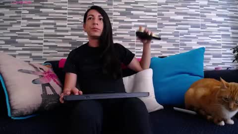 Snapshot of violetagomez_co chatting on May 22, 1:06 pm Violeta Gmez online show from May 22, 1:06 pm