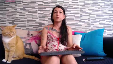 Snapshot of violetagomez_co chatting on June 2, 3:36 pm Violeta Gmez online show from June 2, 3:36 pm