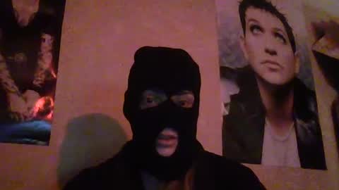 Snapshot of violetfox26 chatting on July 16, 10:38 pm violetfox26 online show from July 16, 10:38 pm