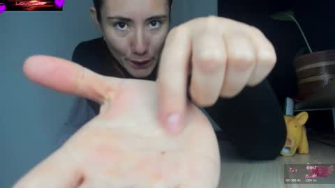 violetparkker online show from February 25, 2:10 am