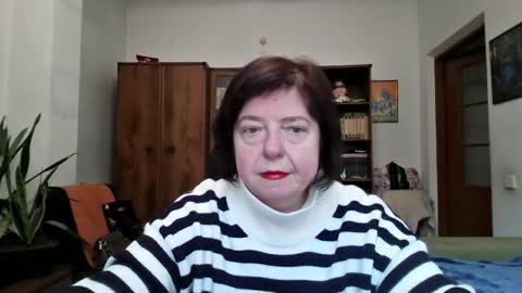 Snapshot of violetpulse chatting on February 5, 12:10 pm violetpulse online show from February 5, 12:10 pm